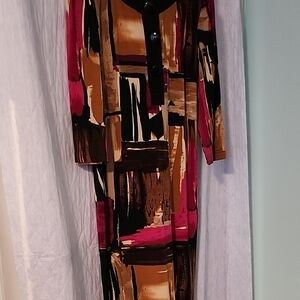 Womens Madison Leigh Size 8 Cool Feel Mid Sleeve Dress.     (20)